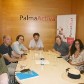 Reunión del presidente de Afedeco, Antoni Gayà, con el director general de Comercio, Antoni Fuster, y la gerente de PalmaActiva, Carme Aguiló