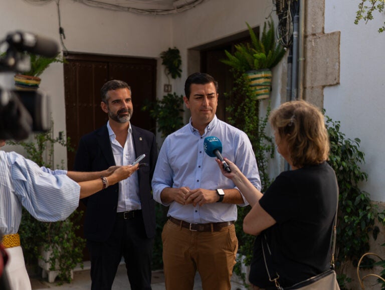 Garrido (PP) se encuentra un presupuesto "arrasado" y varias facturas sin consignar en Níjar Garrido (PP) se encuentra un presupuesto "arrasado" y varias facturas sin consignar en Níjar