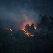 Descartan que el incendio de Portbou, que afecta a 500 hectáreas, sea por causas naturales Descartan que el incendio de Portbou, que afecta a 500 hectáreas, sea por causas naturales