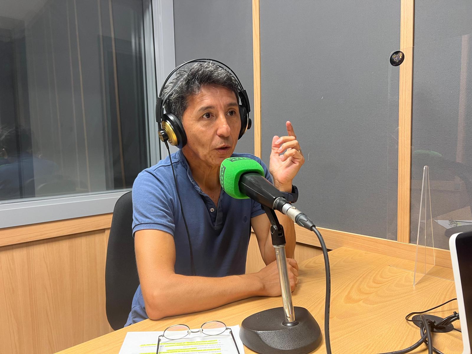 "Para prevenir el suicidio debemos trabajar la escucha y la empatía", Germán Ricardo del Teléfono de la Esperanza "Para prevenir el suicidio debemos trabajar la escucha y la empatía", Germán Ricardo del Teléfono de la Esperanza