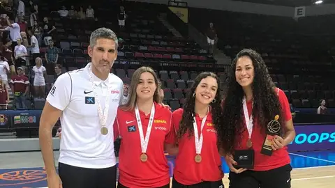 Contell, Buenavida, Morro y Rubén Burgos, bronce en el Eurobasket sub-20 Contell, Buenavida, Morro y Rubén Burgos, bronce en el Eurobasket sub-20
