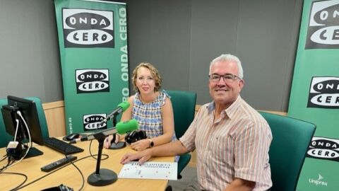 El nuevo presidente de la Creu Rotja Illes Balears, Mateu Ballester, atiende los micrófonos de Onda Cero Mallorca El nuevo presidente de la Creu Rotja Illes Balears, Mateu Ballester, atiende los micrófonos de Onda Cero Mallorca
