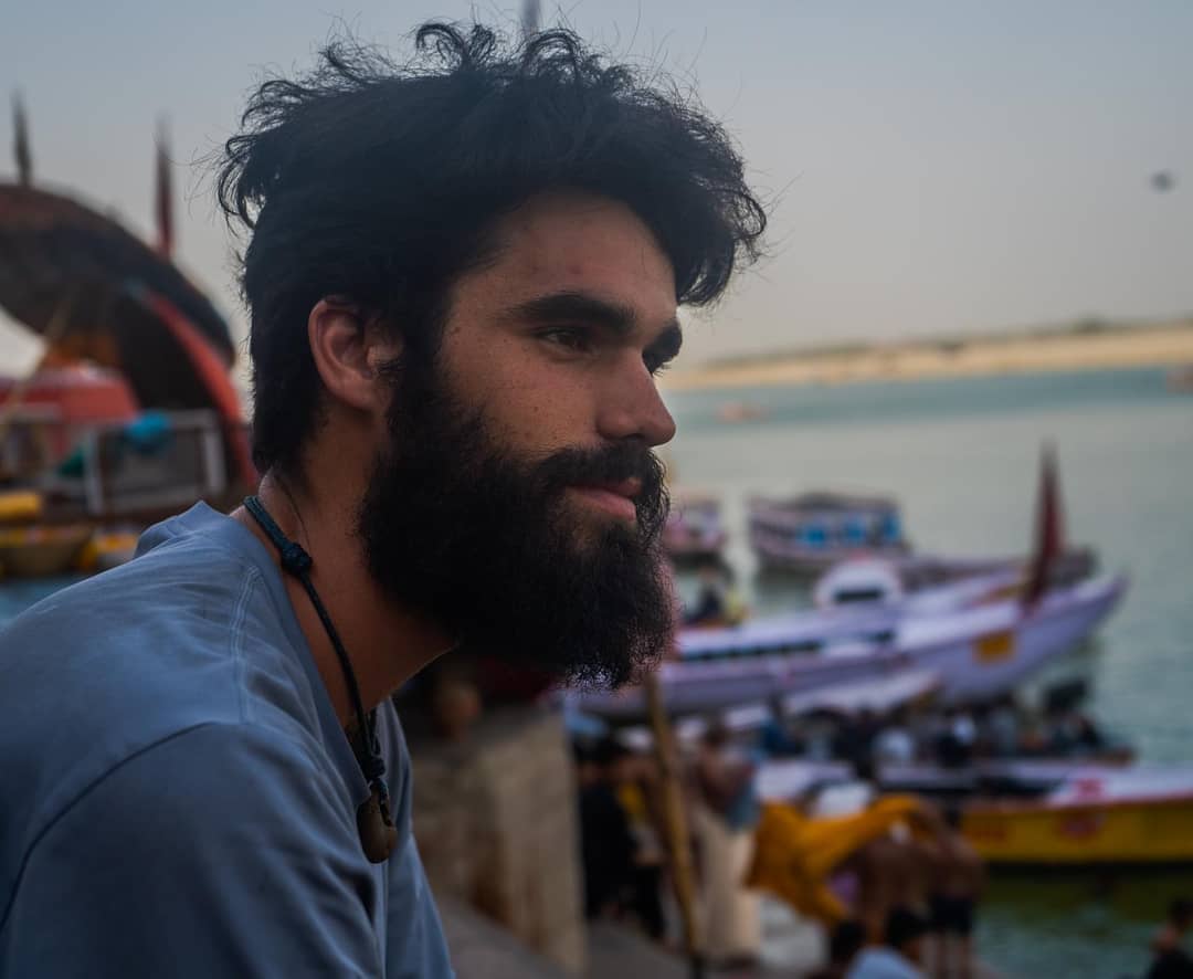 Daniel Benedicto (26 anys), la persona més jove del món a travessar l'Himàlaia sense assistència Daniel Benedicto (26 anys), la persona més jove del món a travessar l'Himàlaia sense assistència
