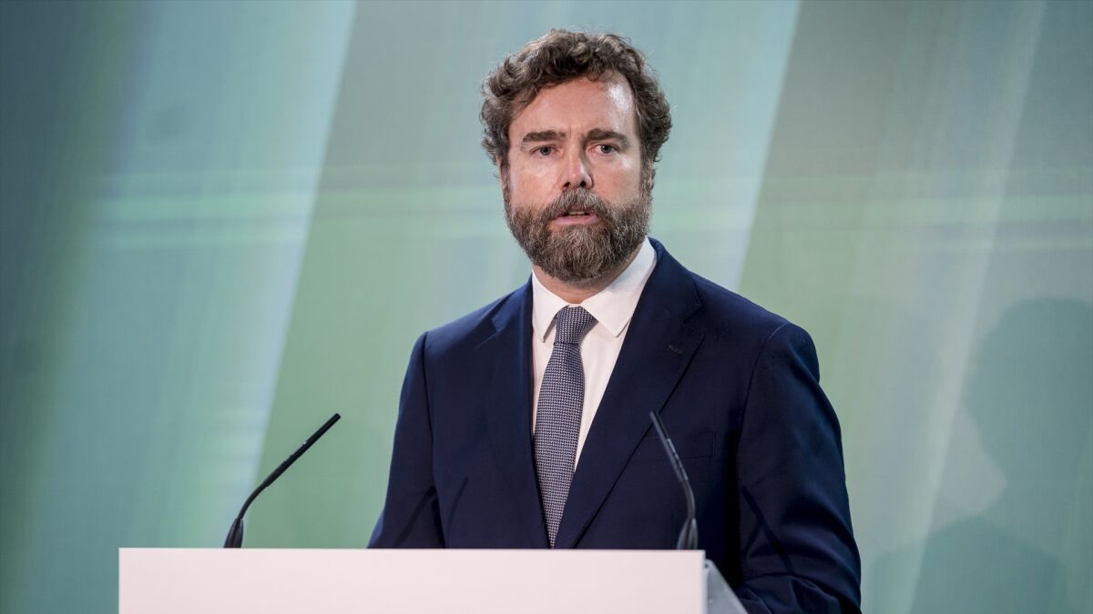 Iván Espinosa de los Monteros abandona Vox por "razones personales y familiares" | Onda Cero Radio