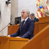 Jorge Azcón, durante su intervención en la primera sesión del debate de investidura