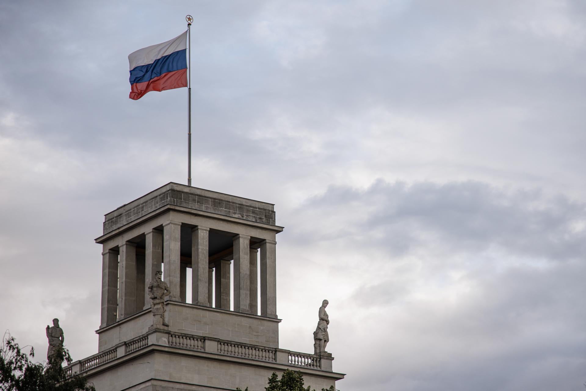 Detenido un presunto espía ruso que trabajaba en el Ministerio de Defensa alemán Detenido un presunto espía ruso que trabajaba en el Ministerio de Defensa alemán