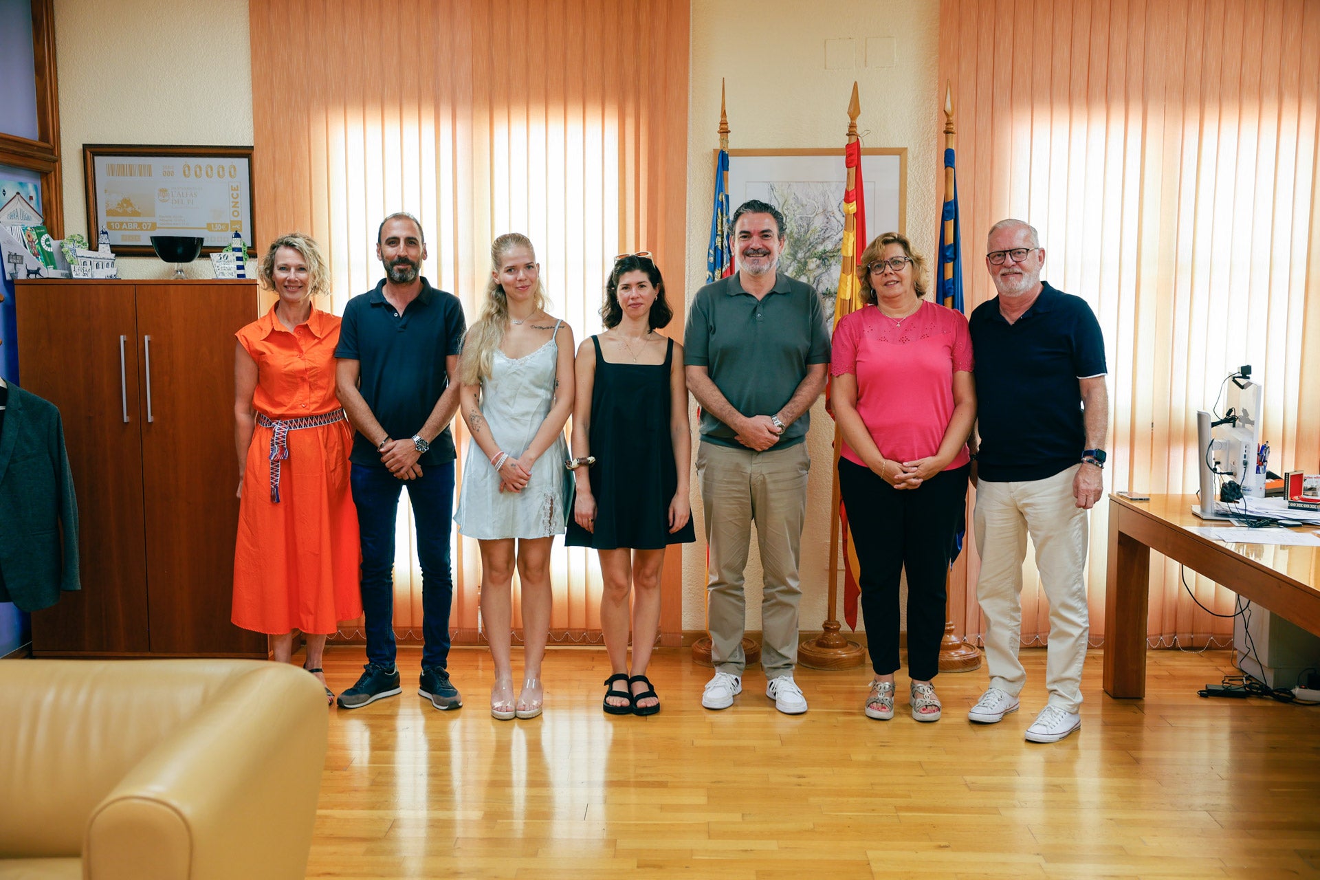 La cantautora alfasina, Dalia, lanza sus dos primeros singles en el mercado británico La cantautora alfasina, Dalia, lanza sus dos primeros singles en el mercado británico