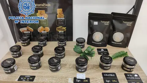 Desmantelados en Benidorm seis puntos de venta y consumo de drogas que actuaban bajo la apariencia de club cannábico Desmantelados en Benidorm seis puntos de venta y consumo de drogas que actuaban bajo la apariencia de club cannábico