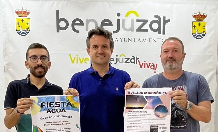Benejúzar celebra el Día de la Juventud con una velada astronómica y una fiesta del agua Benejúzar celebra el Día de la Juventud con una velada astronómica y una fiesta del agua
