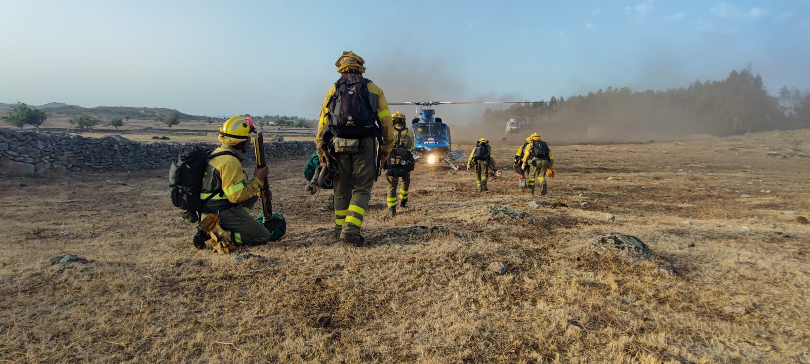 Estabilizado el incendio forestal de Valencia de Alcántara que habría afectado a 410 hectáreas Estabilizado el incendio forestal de Valencia de Alcántara que habría afectado a 410 hectáreas