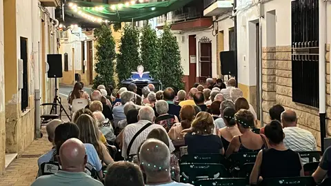La poesía toma la calle en La Nucía La poesía toma la calle en La Nucía