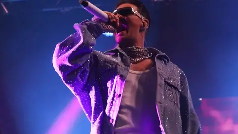 Abraham Mateo llena el escenario del `Brilla Torrevieja´ de música y baile Abraham Mateo llena el escenario del `Brilla Torrevieja´ de música y baile