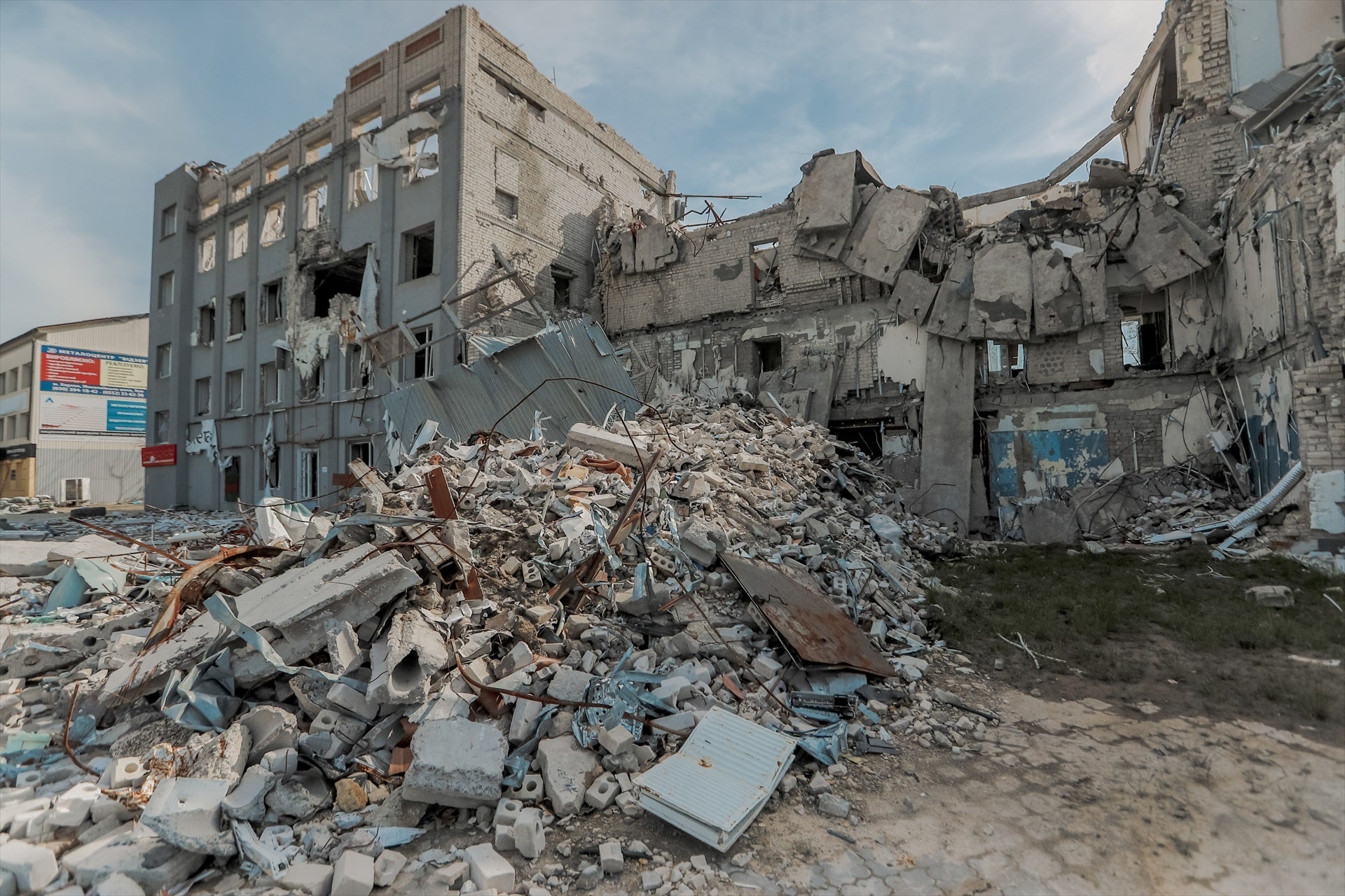 Bombardeos rusos dejan siete víctimas mortales, entre ellos dos niños Bombardeos rusos dejan siete víctimas mortales, entre ellos dos niños