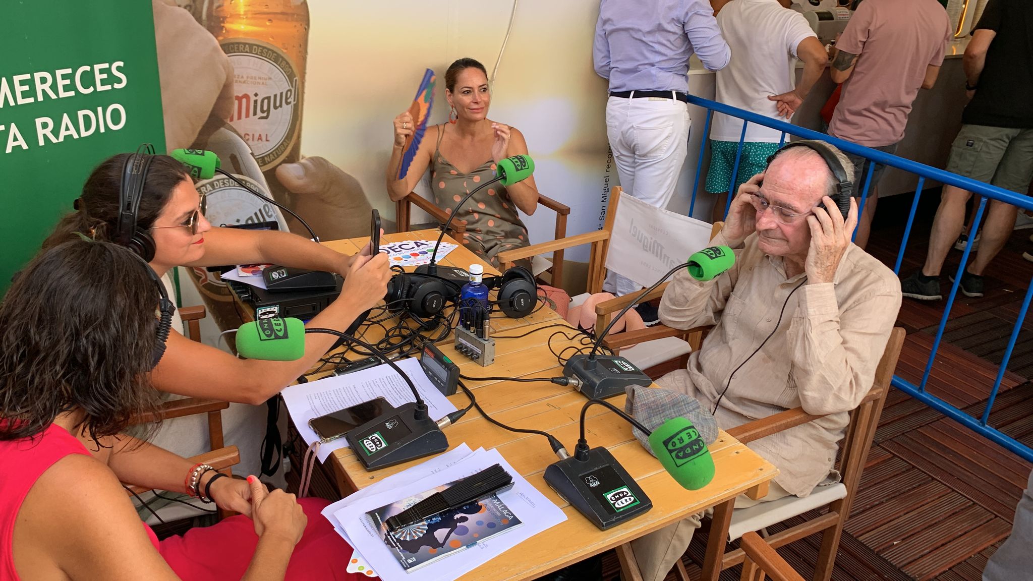 Francisco de la Torre: "La Feria de Málaga 2023 está funcionando muy bien y en la mano de todos está que siga así" Francisco de la Torre: "La Feria de Málaga 2023 está funcionando muy bien y en la mano de todos está que siga así"