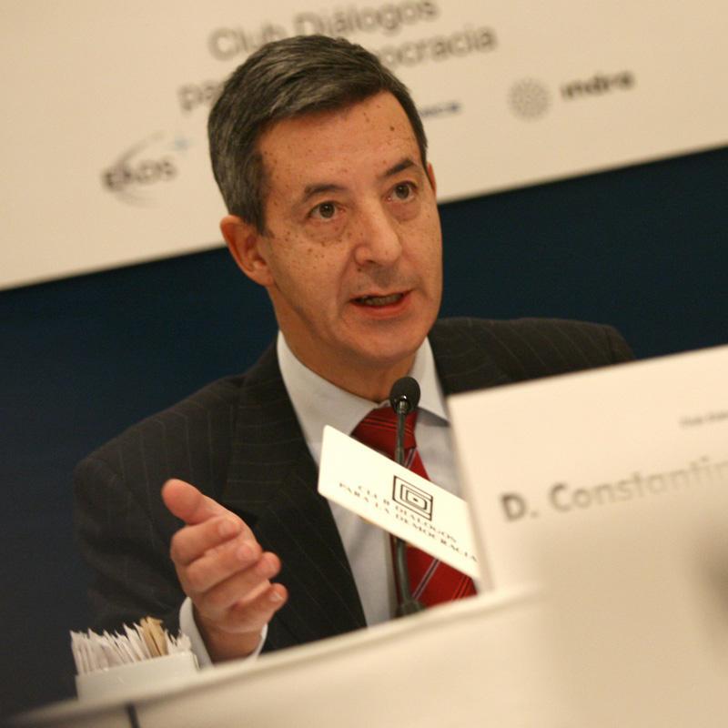 Muere Constantino Méndez, secretario de Estado de Defensa con el Gobierno de Zapatero Muere Constantino Méndez, secretario de Estado de Defensa con el Gobierno de Zapatero