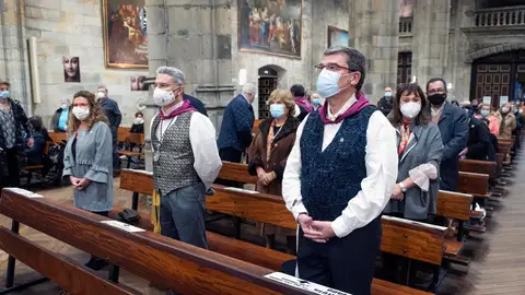 Juan Mari Aburto y Javier DIago en la misa en homenaje a la Virgen de Begoña Juan Mari Aburto y Javier DIago en la misa en homenaje a la Virgen de Begoña