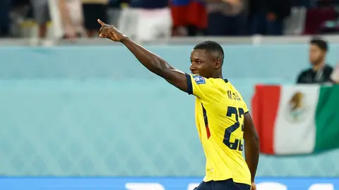 El Chelsea rompe el mercado: 133 millones por Caicedo El Chelsea rompe el mercado: 133 millones por Caicedo