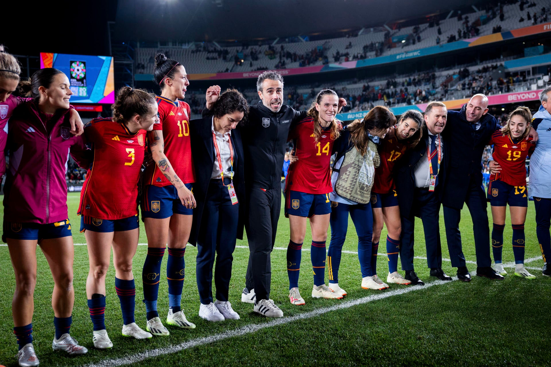 Amanda Sampedro: "Te sientes parte de la historia pero las protagonistas son las que están ahí" Amanda Sampedro: "Te sientes parte de la historia pero las protagonistas son las que están ahí"