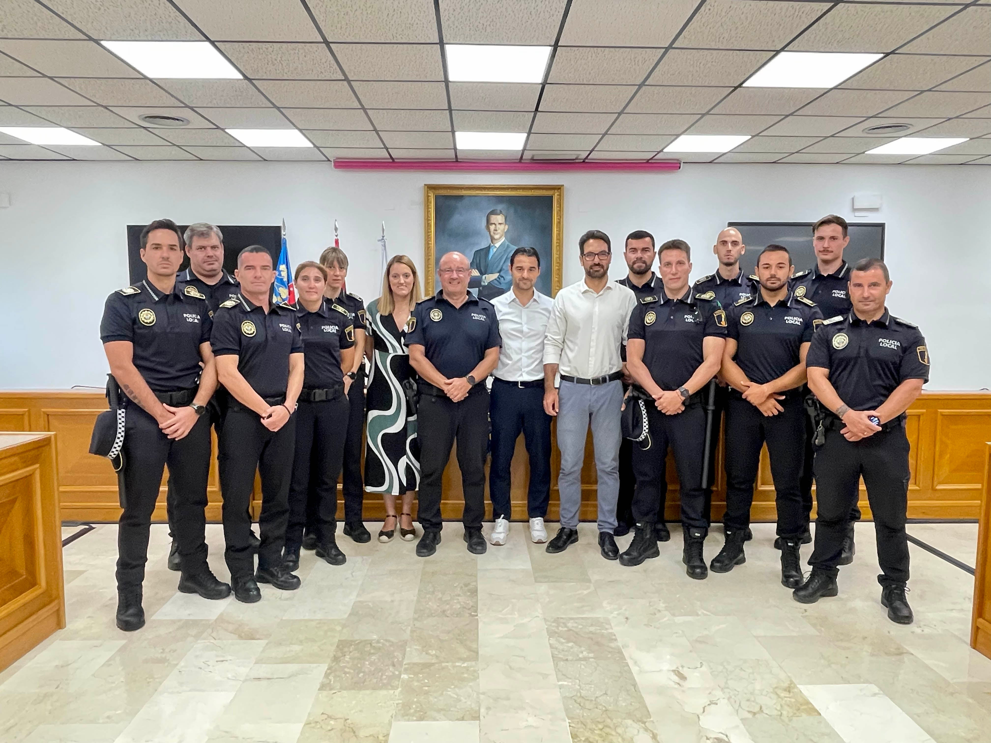 Torrevieja incrementa su plantilla de la policía local con 9 agentes Torrevieja incrementa su plantilla de la policía local con 9 agentes
