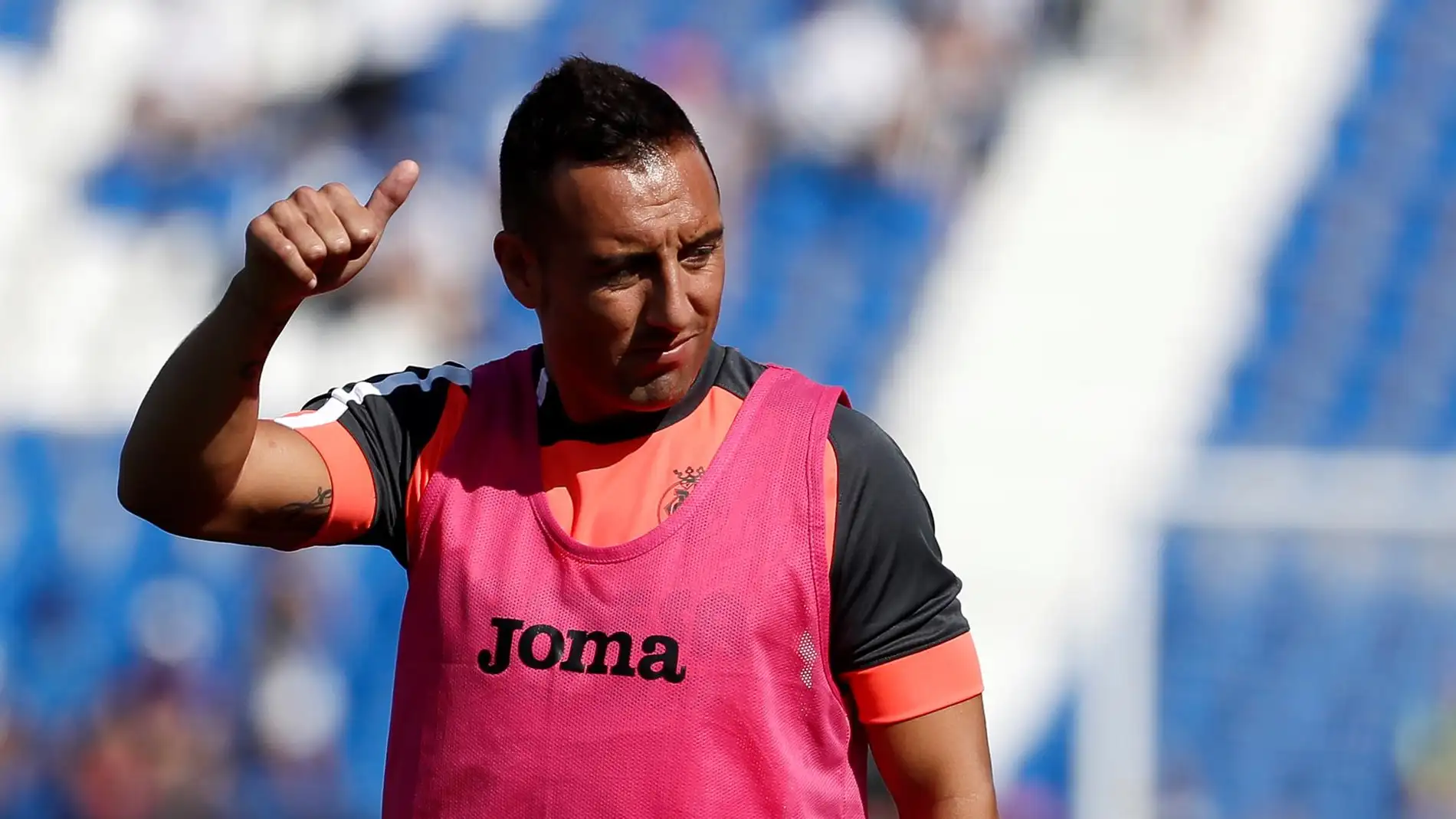 Cazorla regresa al Oviedo 20 años después con el salario mínimo