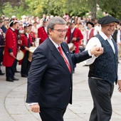 Juan Mari Aburto en el tradicional aurresku Juan Mari Aburto en el tradicional aurresku