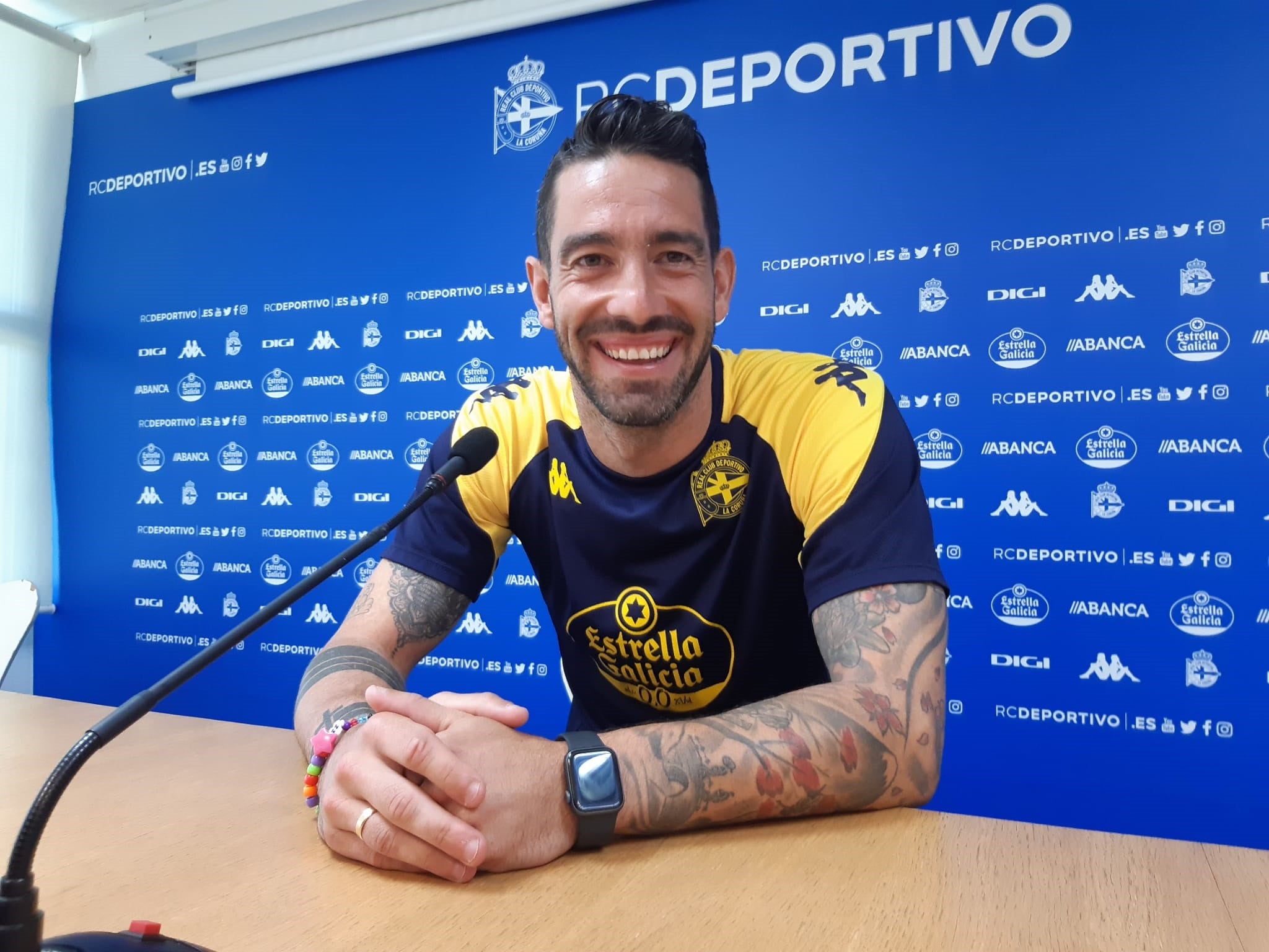 Ian Mackay: La adrenalina lo perjudicó, pensó en colgar los guantes y ahora busca resarcirse ante el deportivismo Ian Mackay: La adrenalina lo perjudicó, pensó en colgar los guantes y ahora busca resarcirse ante el deportivismo