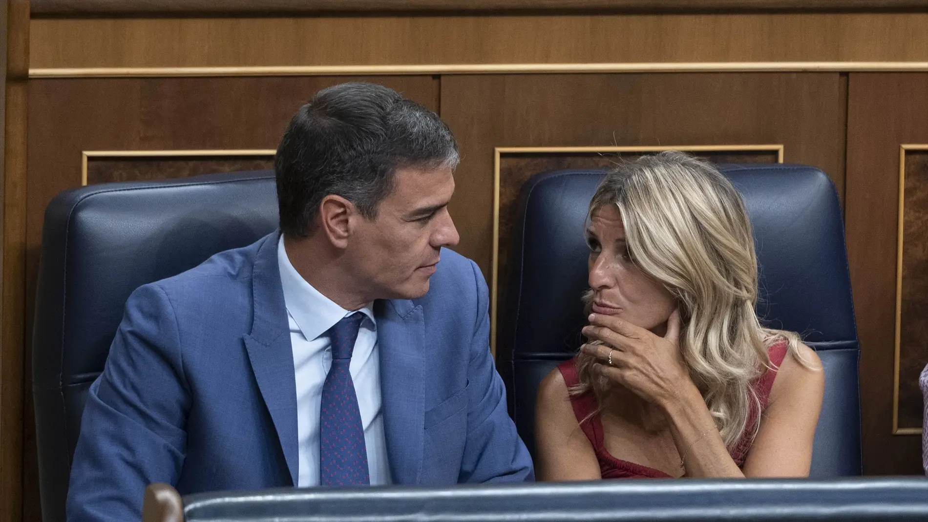 Pedro Sánchez y Yolanda Díaz durante la sesión constitutiva de las Cortes en el Congreso de los Diputados