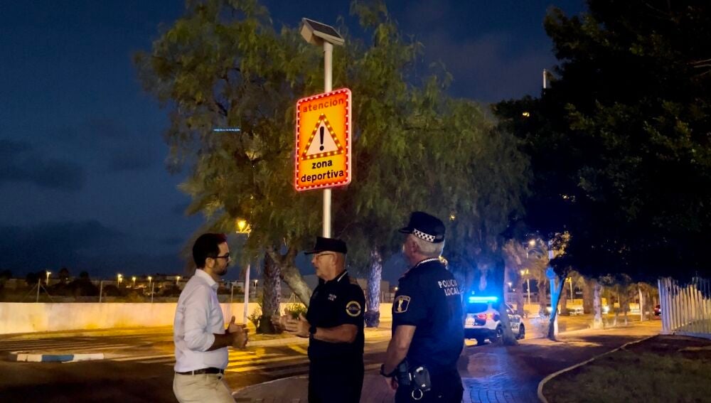 Ya funcionan las señales luminosas en algunos puntos de la ciudad de Torrevieja