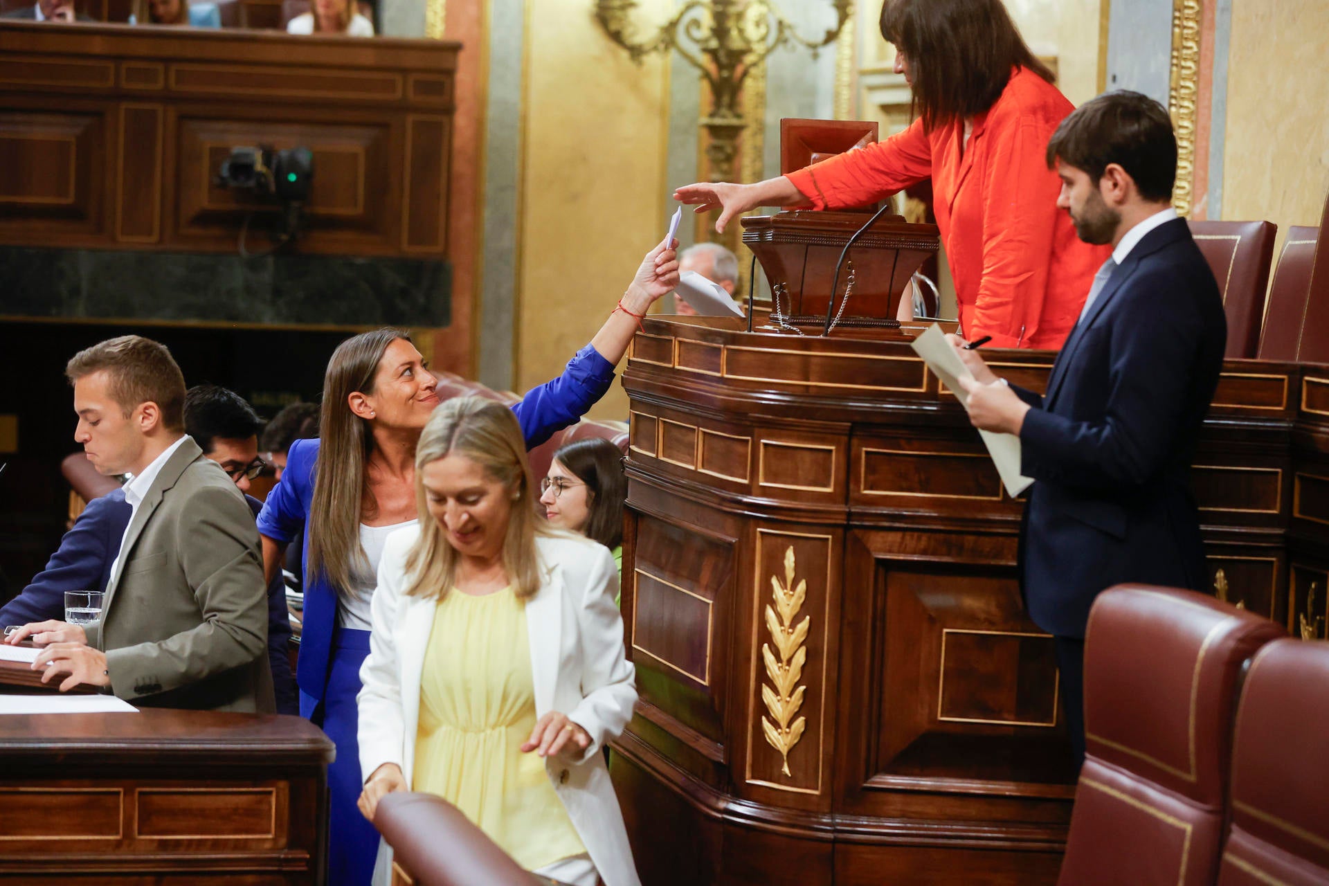 Las exigencias de Junts y ERC al PSOE para facilitar que Armengol presida el Congreso Las exigencias de Junts y ERC al PSOE para facilitar que Armengol presida el Congreso