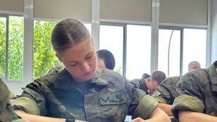 La Casa Real muestra las im&aacute;genes de la Princesa Leonor en su primer d&iacute;a de la Academia General Militar de Zaragoza