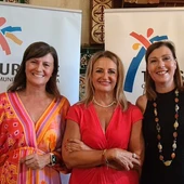 Cristina Moreno y Esther Labaig, nombradas secretaria autonómica y directora general de Turismo Cristina Moreno y Esther Labaig, nombradas secretaria autonómica y directora general de Turismo