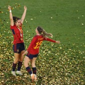 Políticos e instituciones celebran el triunfo de España en el Mundial de fútbol femenino: "Sois muy grandes"