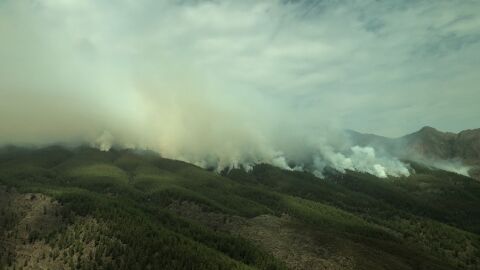 Imagen aérea del incendio de Tenerife en la tarde del domingo 20 de agosto de 2023