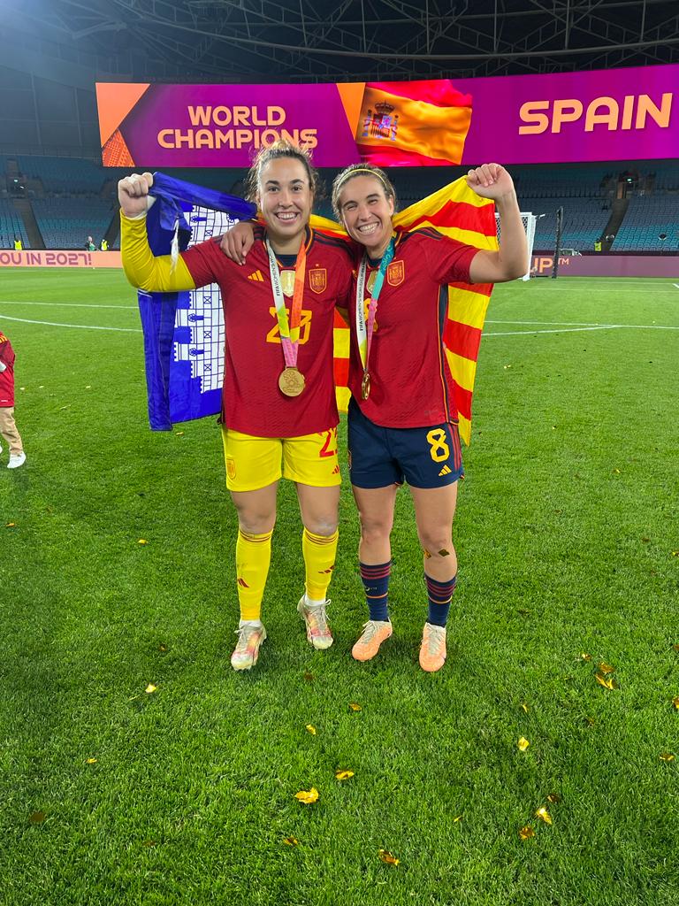 Guijarro y Caldentey, nominadas al Balón de Oro; Coll, candidata a mejor portera Guijarro y Caldentey, nominadas al Balón de Oro; Coll, candidata a mejor portera