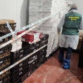 La Guardia Civil interviene en Torrevieja alimentos no aptos para el consumo y que iban a ser vendidos en España y Portugal