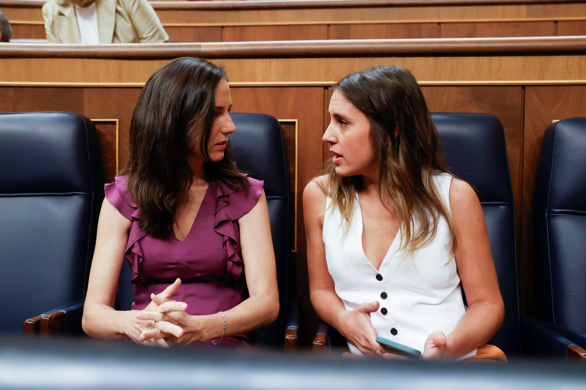 Irene Montero e Ione Belarra tachan de "violencia sexual" el beso de Rubiales a la jugadora Jenni Hermoso Irene Montero e Ione Belarra tachan de "violencia sexual" el beso de Rubiales a la jugadora Jenni Hermoso