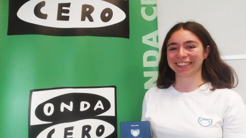 Adri&aacute;n Diloy - dise&ntilde;adora juego de cartas Trastolillo