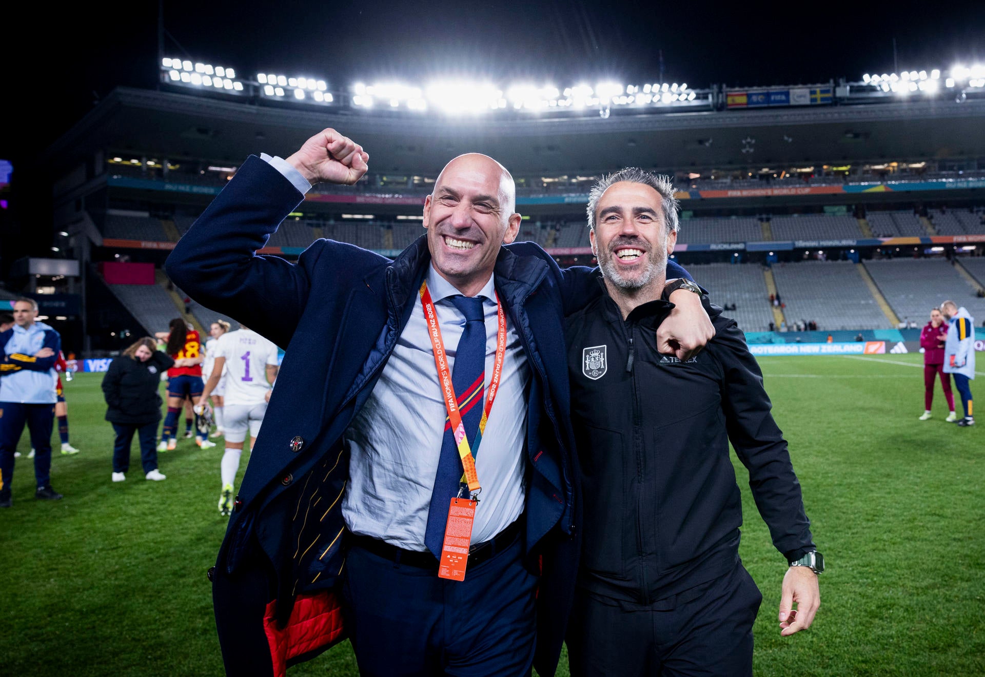 La contundente respuesta de Santi Segurola a los que defienden el beso de Rubiales a Jenni Hermoso La contundente respuesta de Santi Segurola a los que defienden el beso de Rubiales a Jenni Hermoso