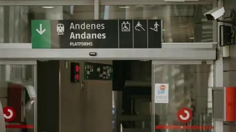 Orihuela a través de su alcalde solicita el incremento de las frecuencias del AVE a Madrid ave