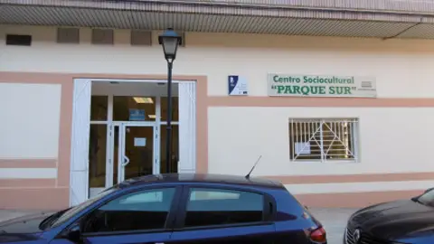 El Ayuntamiento invertirá más de 26.000 euros en mejorar el mobiliario y equipamiento de los centros socio-culturales El Ayuntamiento invertirá más de 26.000 euros en mejorar el mobiliario y equipamiento de los centros socio-culturales
