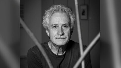 Miguel Mej&iacute;a, artista, ser&aacute; el 'Valdepe&ntilde;ero Ausente' 2023