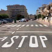 Torrevieja ejecuta casi el 70% de el repintado de las marcas viales en todo el termino 