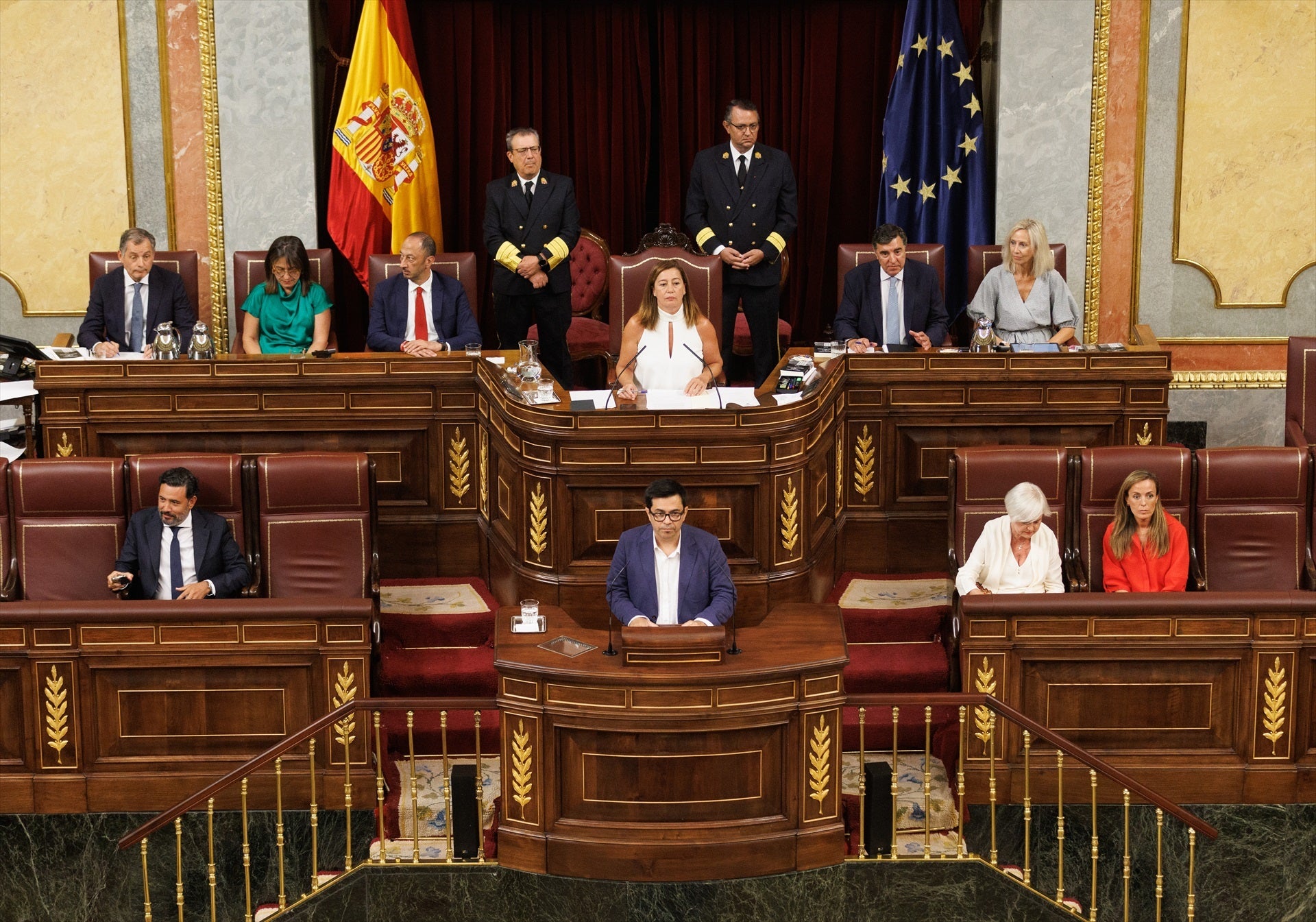 La Mesa del Congreso estudia la ley de amnistía tras el aval de los letrados La Mesa del Congreso estudia la ley de amnistía tras el aval de los letrados