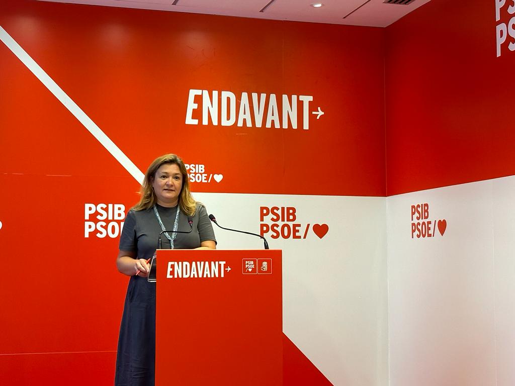 El PSIB insiste en la comparecencia de Vidal para "explicar de una vez por todas su relación con los fondos buitre" El PSIB insiste en la comparecencia de Vidal para "explicar de una vez por todas su relación con los fondos buitre"