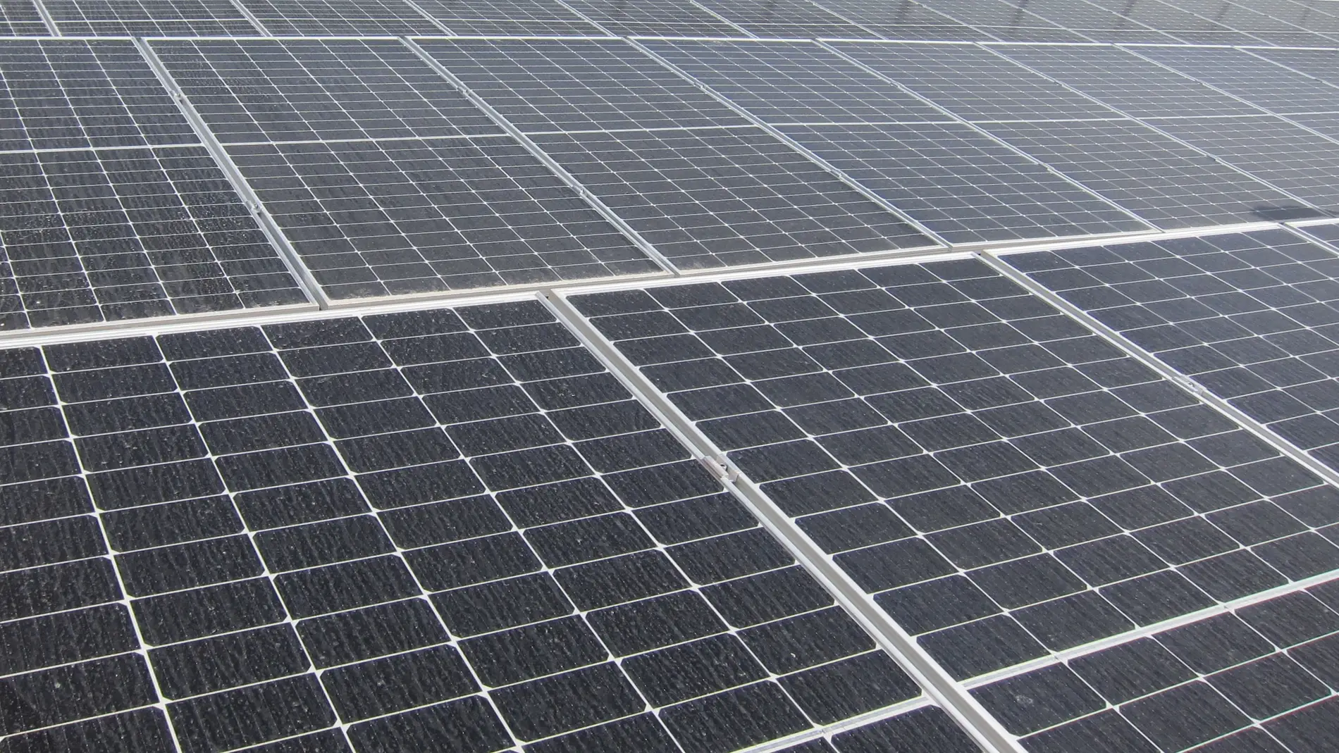 El proyecto empresarial de reciclaje de paneles fotovoltaicos en Albalate del Arzobispo (Teruel) es declarado de interés autonómico. Fecha: 22/03/2023. Foto de ARCHIVO