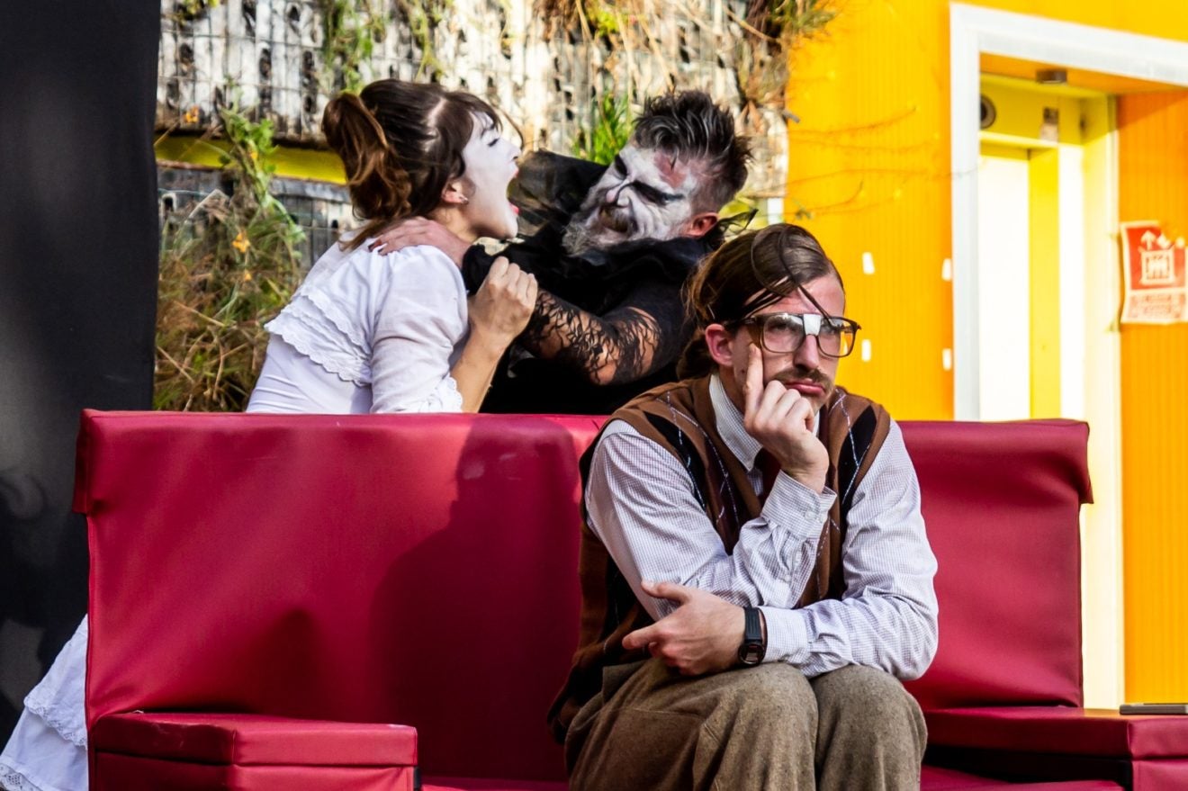 Circo, teatro y humor este sábado en La Vila Joiosa con 'Confort' Circo, teatro y humor este sábado en La Vila Joiosa con 'Confort'