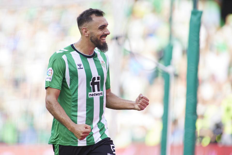 Borja Iglesias anuncia que no irá a la selección si sigue Rubiales Borja Iglesias anuncia que no irá a la selección si sigue Rubiales