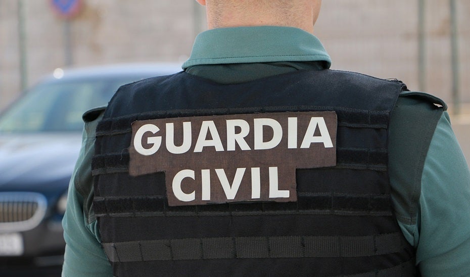 Un guardia civil fuera de servicio salva a tres niños que se estaban ahogando en una playa del Grao de Castellón Un guardia civil fuera de servicio salva a tres niños que se estaban ahogando en una playa del Grao de Castellón