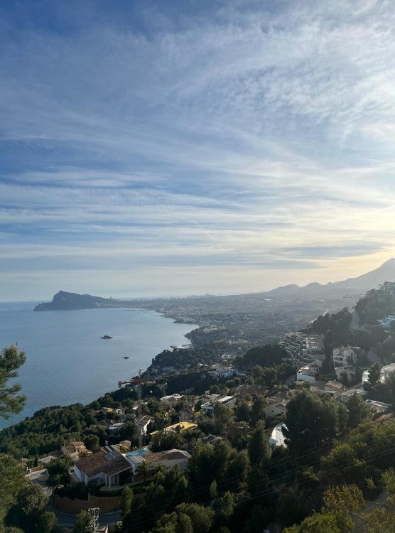 Lluvia y bajada de temperaturas para el domingo, pero alerta amarilla hasta entonces Lluvia y bajada de temperaturas para el domingo, pero alerta amarilla hasta entonces