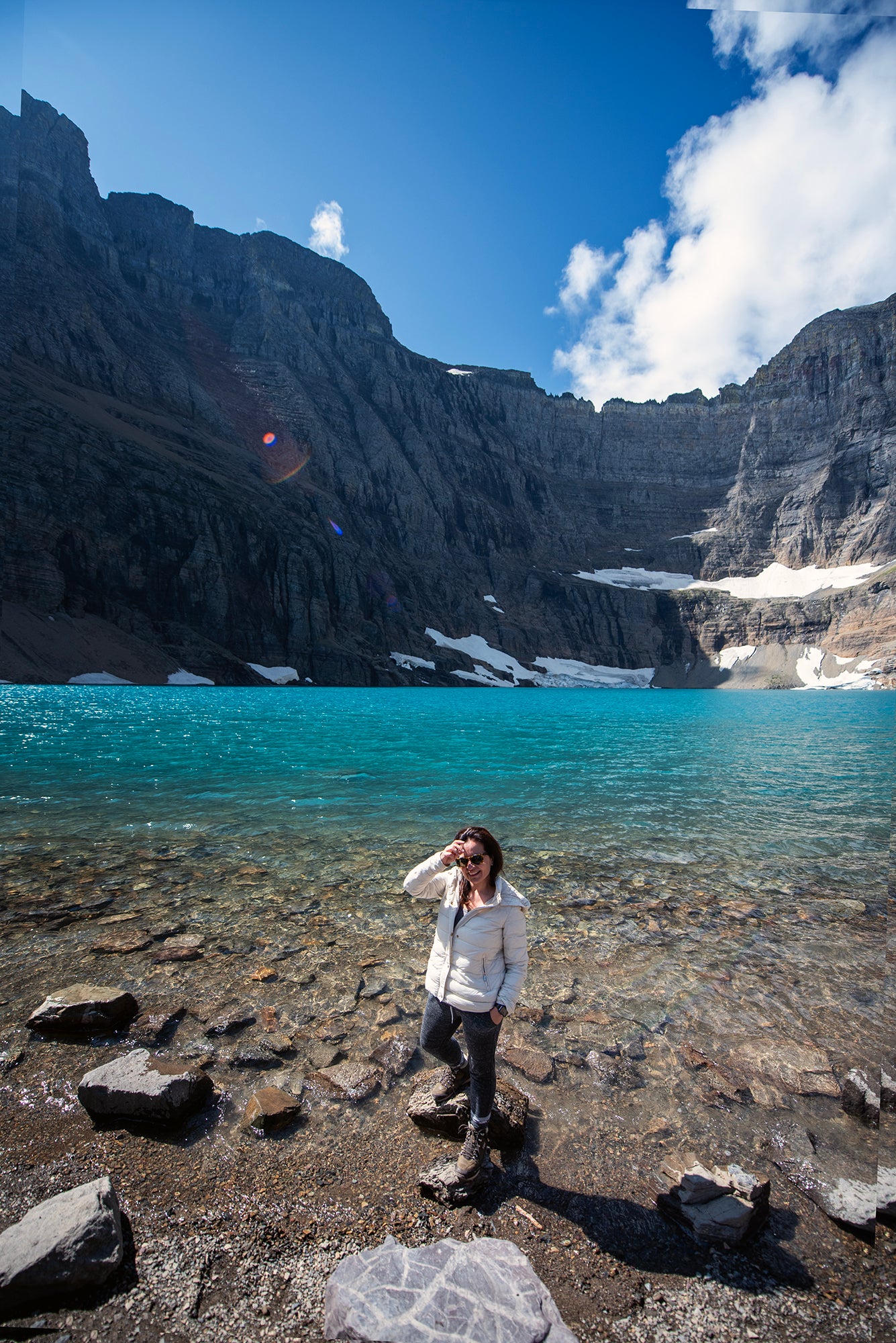 Las botas y la cámara de SuperKarmen nos llevan hasta el Iceberg Lake en Montana Las botas y la cámara de SuperKarmen nos llevan hasta el Iceberg Lake en Montana